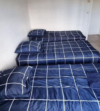 Guibert 19 F2 Bis 2 Chbres 6 Personnes Max Wifi Sweet Home Caudebec-les-Elbeuf Buitenkant foto